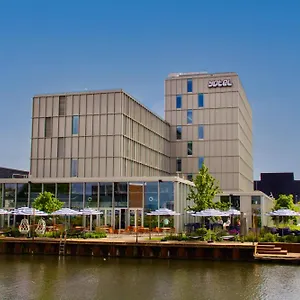 4* Otel Yotel