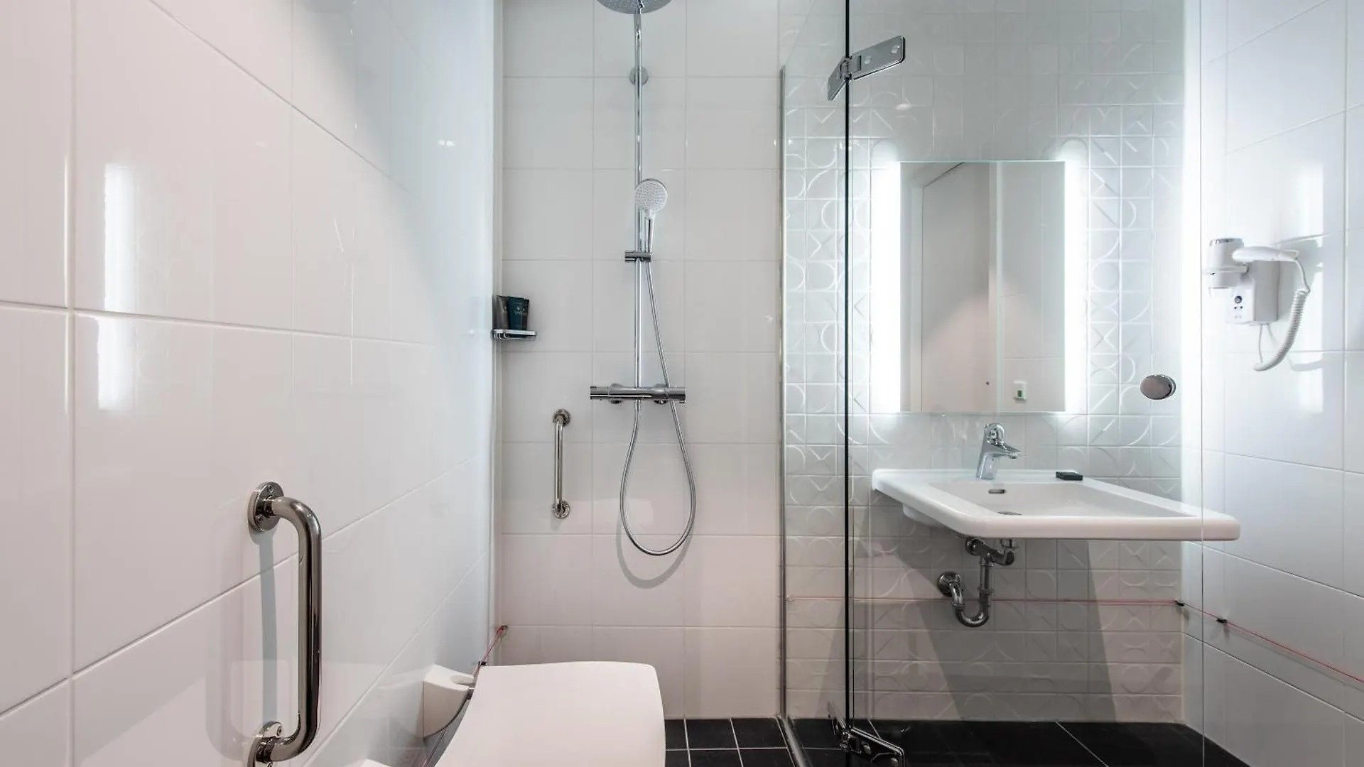 YAYS Amsterdam Docklands Aparthotel Nederländerna