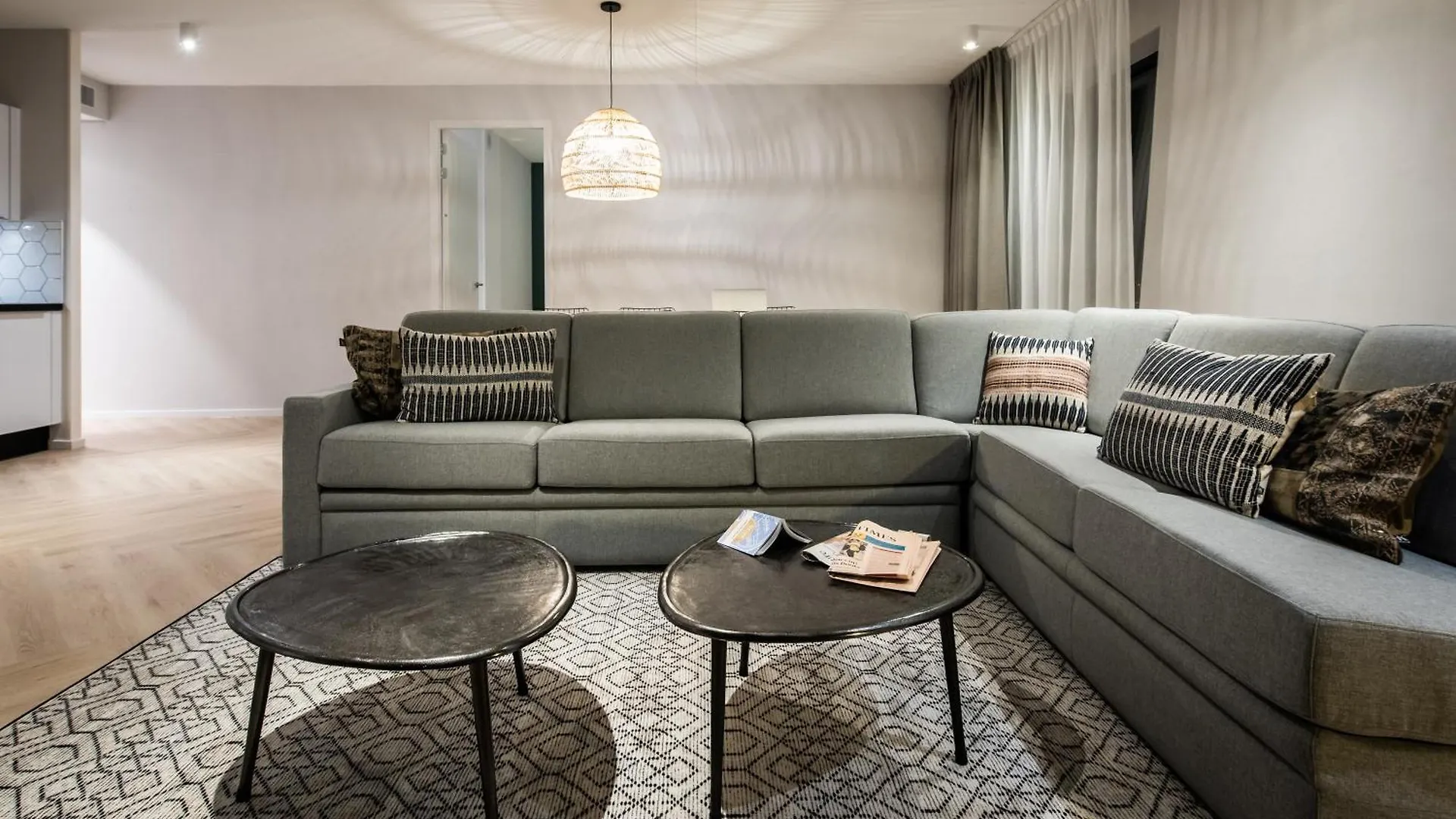 YAYS Amsterdam Docklands Aparthotel 4*,  Nederländerna